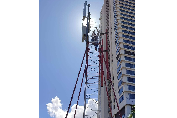 காலிமுகத்திடலில் திடீரென அமைக்கப்பட்ட தொலைத்தொடர்பு கோபுரத்தால் வெடித்த சர்ச்சை! | Galle Face Protest Youth Telecommunication Tower காலிமுகத்திடலில் திடீரென அமைக்கப்பட்ட தொலைத்தொடர்பு கோபுரத்தால் வெடித்த சர்ச்சை! | Galle Face Protest Youth Telecommunication Tower