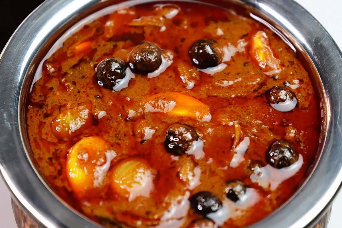 நெல்லை ஸ்பெஷல் கல்யாண வத்தக்குழம்பு... ஒருமுறை இப்படி செய்து சாப்பிடுங்க | Nellai Special Wedding Vathakuzhmabu