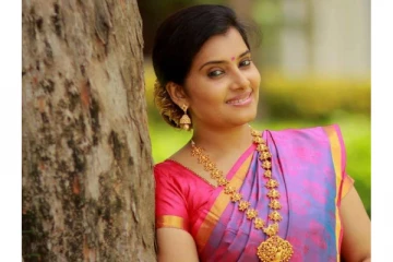 எனக்கு திருமணமே வேண்டாம்...40 வயதான நிலையிலும் அடம் பிடிக்கும் பிரபல நடிகை..!