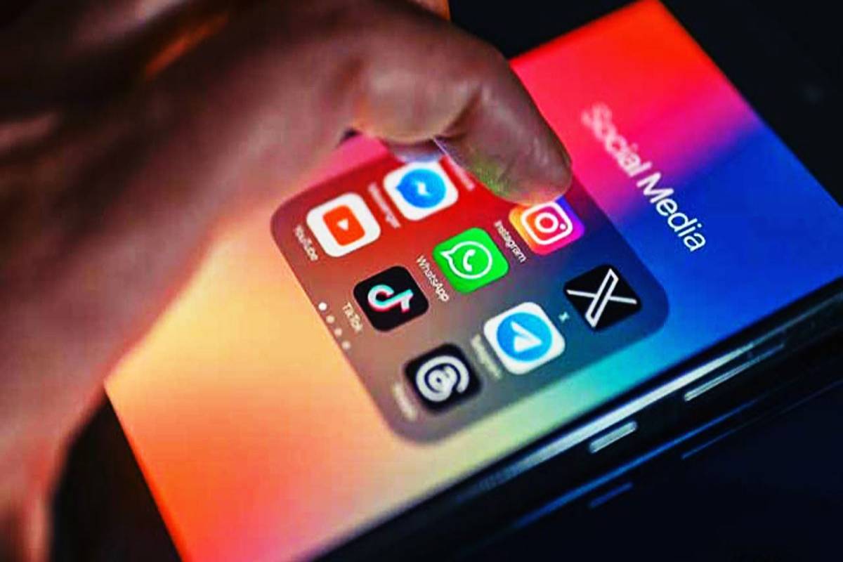 சமூக வலைத்தளங்களில் பெருமளவிலான மோசடித் திட்டம்: பொதுமக்களுக்கு எச்சரிக்கை! | Scam Involving Hi Messages On Facebook Instagram சமூக வலைத்தளங்களில் பெருமளவிலான மோசடித் திட்டம்: பொதுமக்களுக்கு எச்சரிக்கை! | Scam Involving Hi Messages On Facebook Instagram