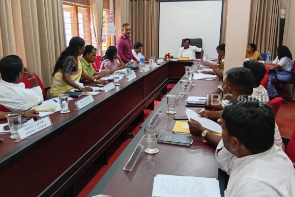 பிரஜா சக்தி குழு மக்களால் துரத்தப்படும் : வேலணை பிரதேச சபையில் தீர்மானம் | Prajashakthi Group Will Be Chased Away By People பிரஜா சக்தி குழு மக்களால் துரத்தப்படும் : வேலணை பிரதேச சபையில் தீர்மானம் | Prajashakthi Group Will Be Chased Away By People