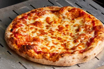 பீட்சாவால் வந்த சண்டை... மனைவியை சுட்டுக்கொன்ற சுவிஸ் நாட்டவர்