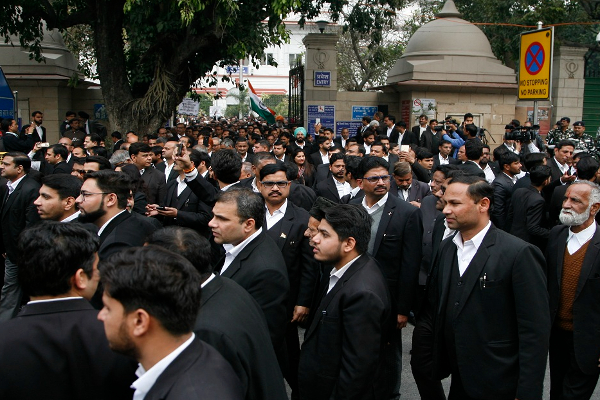 இலங்கை சட்டத்தரணிகள் முன்வைத்துள்ள கோரிக்கை! | Request Put Forward By Sri Lankan Lawyers