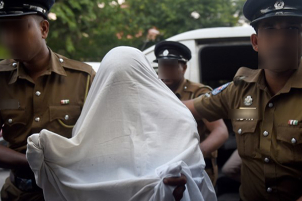 யாழில் பல இடங்களில் திருடிய நபர்! | The Person Who Stole In Many Places In Yali