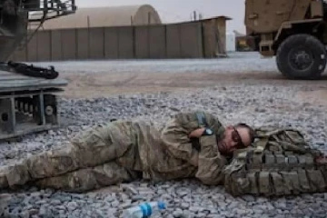 2 நிமிட ராணுவ தூக்கம்.., எப்படி செய்ய வேண்டும் தெரியுமா?