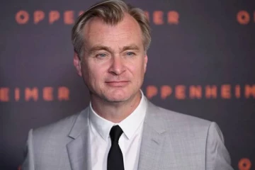 ஹாலிவுட் பிரபலம் கிறிஸ்டோபர் நோலன் சொத்து மதிப்பு எவ்வளவு தெரியுமா?... பிறந்தநாள் ஸ்பெஷல்