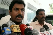 பதவியாசை பிடித்து டக்ளஸ் தேவானந்தாவின் கைப்பாவையாகிய தோழர் மணிவண்ணன்! விடுக்கப்பட்ட பகிரங்க குற்றச்சாட்டு