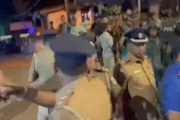 බොරැල්ල මැගසින් බන්ධනාගාරය තුළ නොසන්සුන්කාරී තත්ත්වයක් - තත්ත්වය නිරීක්ෂණයට ඩ්‍රෝන යානා ද යොදවයි