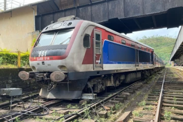 எல்ல ஒடிஸி ரயில் தடம்புரழ்வு ; பயணிகள் அவதி