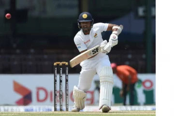 இலங்கை கிரிக்கெட் அணியில் இருந்து அவரை தூக்குங்க! மோசமா ஆடுறாரு.... ரசிகர்கள் ஆதங்கம்