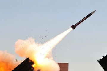 උතුරු කොරියාවේ කෲස් මිසයිල හතරක් ගැන එරටින් ඇසෙන අලුත්ම ආරංචිය..