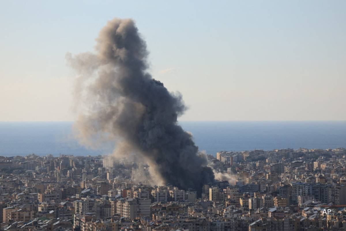 ஈரானில் போர் நடப்பதே தெரியாது... கோமாவில் மொஜ்தபா காமெனி: கசிந்துள்ள புதிய தகவல் | Mojtaba Khamenei Unaware War