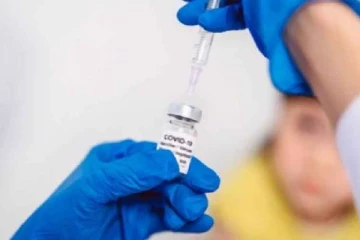 போலிப் பிரச்சாரங்களுக்கு ஏமாந்து விடாது தடுப்பூசி ஏற்றிக்கொள்ளவும்! ஹேமந்த ஹேரத்