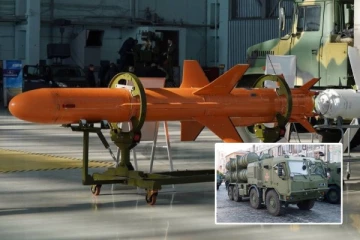 1000 கி.மீ இலக்குகளை தாக்கும் திறன்! மிரட்டும் உக்ரைனின் புதிய "லாங் நெப்டியூன்" ஏவுகணை