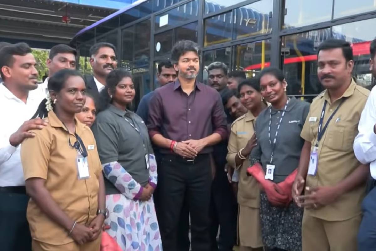 ரேஷன் கடை, பேருந்து பணிமனை - பெரம்பூர் தொகுதியில் முதல்முறையாக முதல்வர் விஜய் ஆய்வு | Cm Vijay Inspection On His Perambur Constituency ரேஷன் கடை, பேருந்து பணிமனை - பெரம்பூர் தொகுதியில் முதல்முறையாக முதல்வர் விஜய் ஆய்வு | Cm Vijay Inspection On His Perambur Constituency