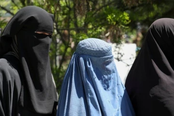 தொண்டு நிறுவனங்களில் பணியாற்ற பெண்களுக்கு அனுமதி மறுப்பு - தலிபான்கள்