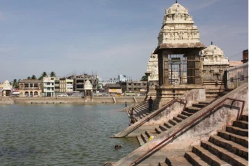 52 ஆண்டு பழமை வாய்ந்த சோழர் கால சிலை கண்டெடுப்பு!