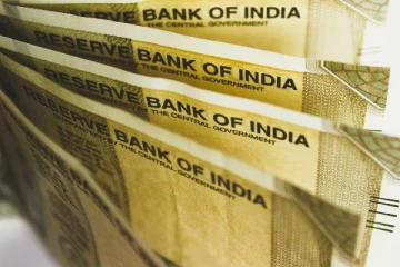 SBI Lakhpati RD திட்டம்.., ரூ.5 லட்சம் கிடைக்க வேண்டும் என்றால் மாதம் எவ்வளவு முதலீடு செய்ய வேண்டும்?