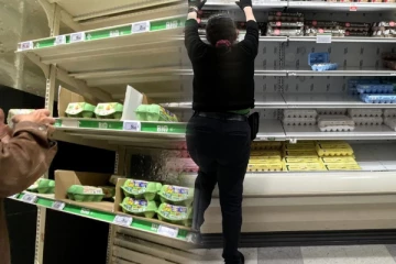 பிரான்ஸ் சூப்பர் மார்க்கெட்டுகளில் முட்டைக்கு தட்டுப்பாடு