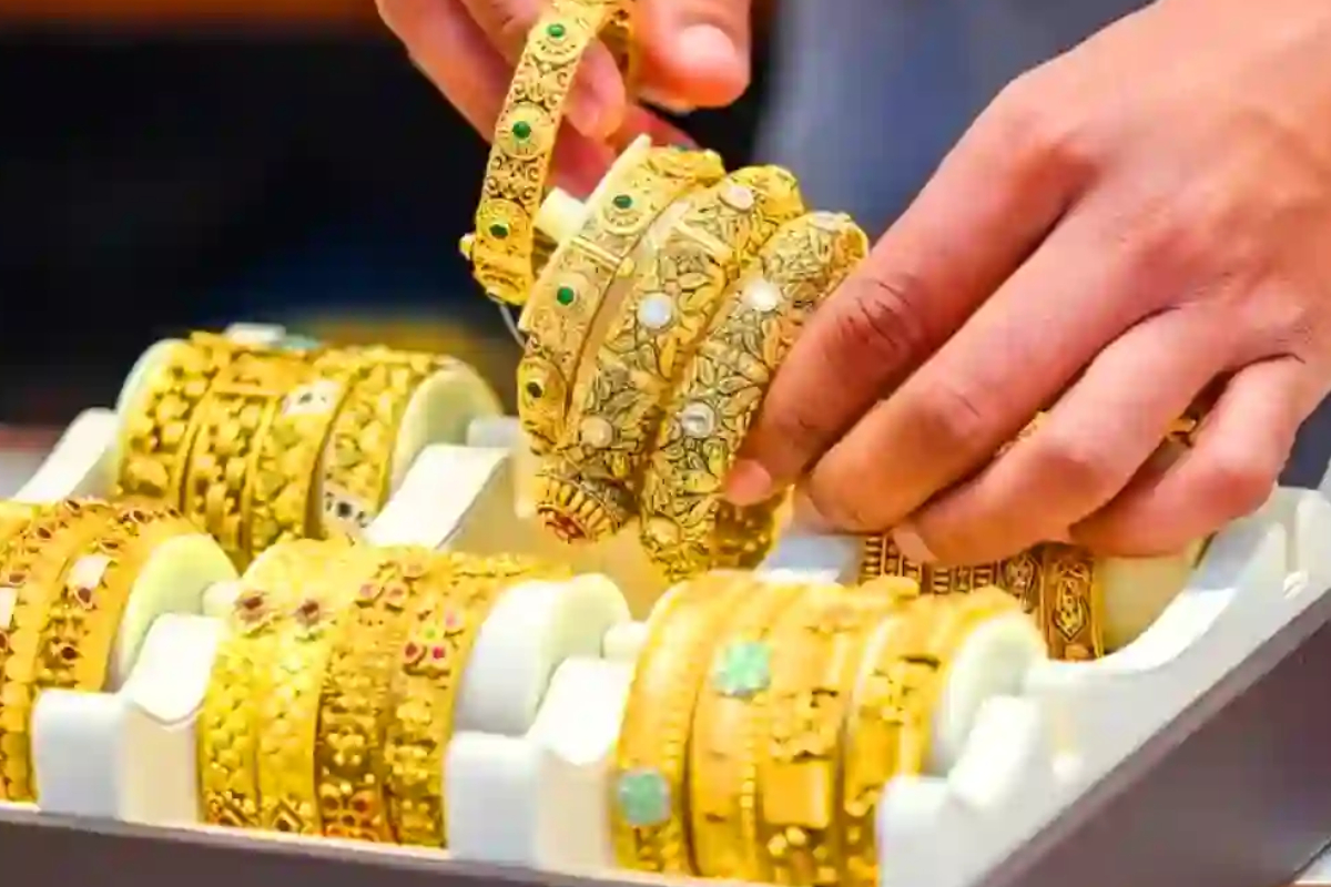 வீழ்ச்சிப் பாதையில் தங்கத்தின் விலை: இலங்கையில் இன்று பதிவாகியுள்ள விலை நிலவரம் | Gold Price Today In Sri Lanka