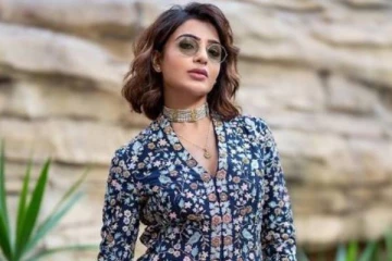 நீச்சல் குளத்தில் குளிக்கும் புகைப்படத்தை வெளியிட்ட நடிகை சமந்தா- லேட்டஸ்ட் க்ளிக்