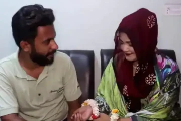 பணத்தை மட்டுமே பார்த்த பேராசை மாப்பிள்ளைகள்! வீட்டு வேலைக்காரரை திருமணம் செய்து கொண்ட கோடீஸ்வர பெண்