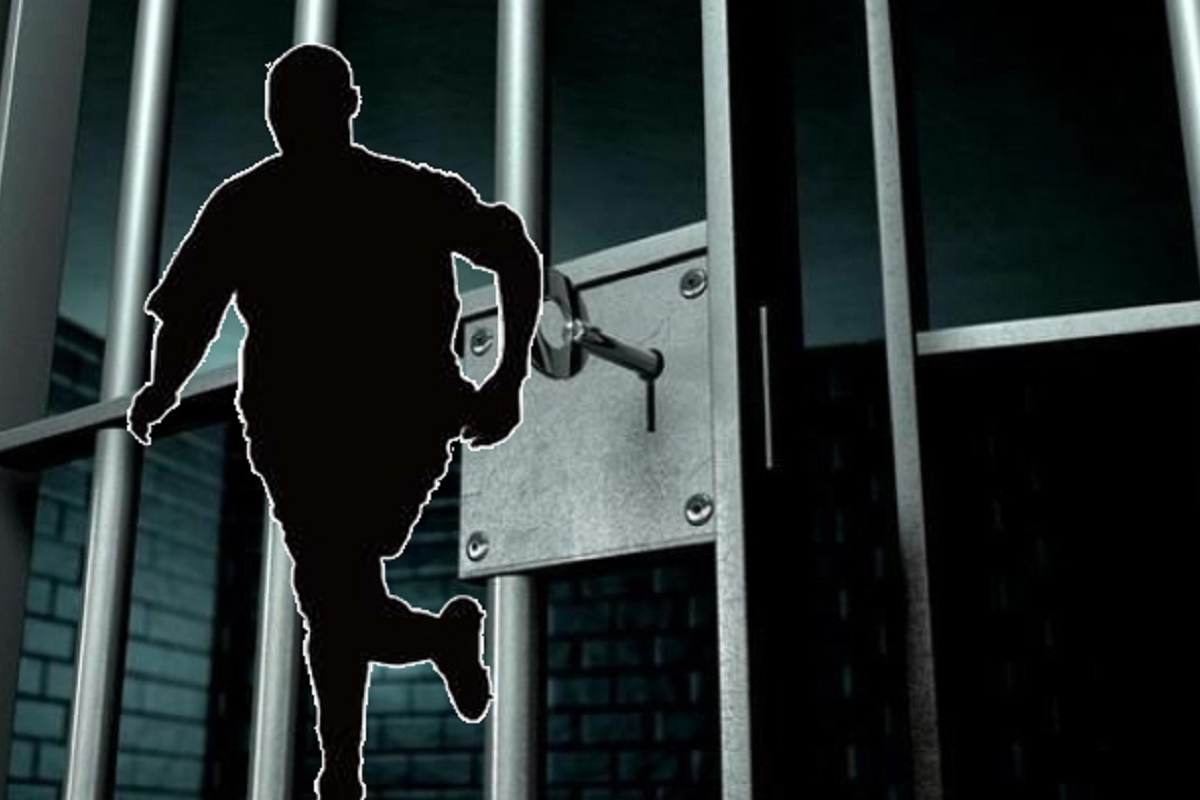 யாழில் 24 வருட சிறைத்தண்டனை விதிக்கப்பட்ட கைதி தப்பியோட்டம் | Prisoner Sentenced 24 Years Jail Escapes In Jaffna