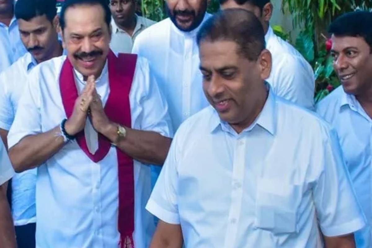 ஆயிரக்கணக்கான மக்களின் கண்ணீரை துடைத்த மகிந்த! அரசியல் சூழ்ச்சியால் நாமலை துன்புறுத்தும் அரசாங்கம் | Namal Rajapaksa Arrest C B Ratnayake Statement ஆயிரக்கணக்கான மக்களின் கண்ணீரை துடைத்த மகிந்த! அரசியல் சூழ்ச்சியால் நாமலை துன்புறுத்தும் அரசாங்கம் | Namal Rajapaksa Arrest C B Ratnayake Statement