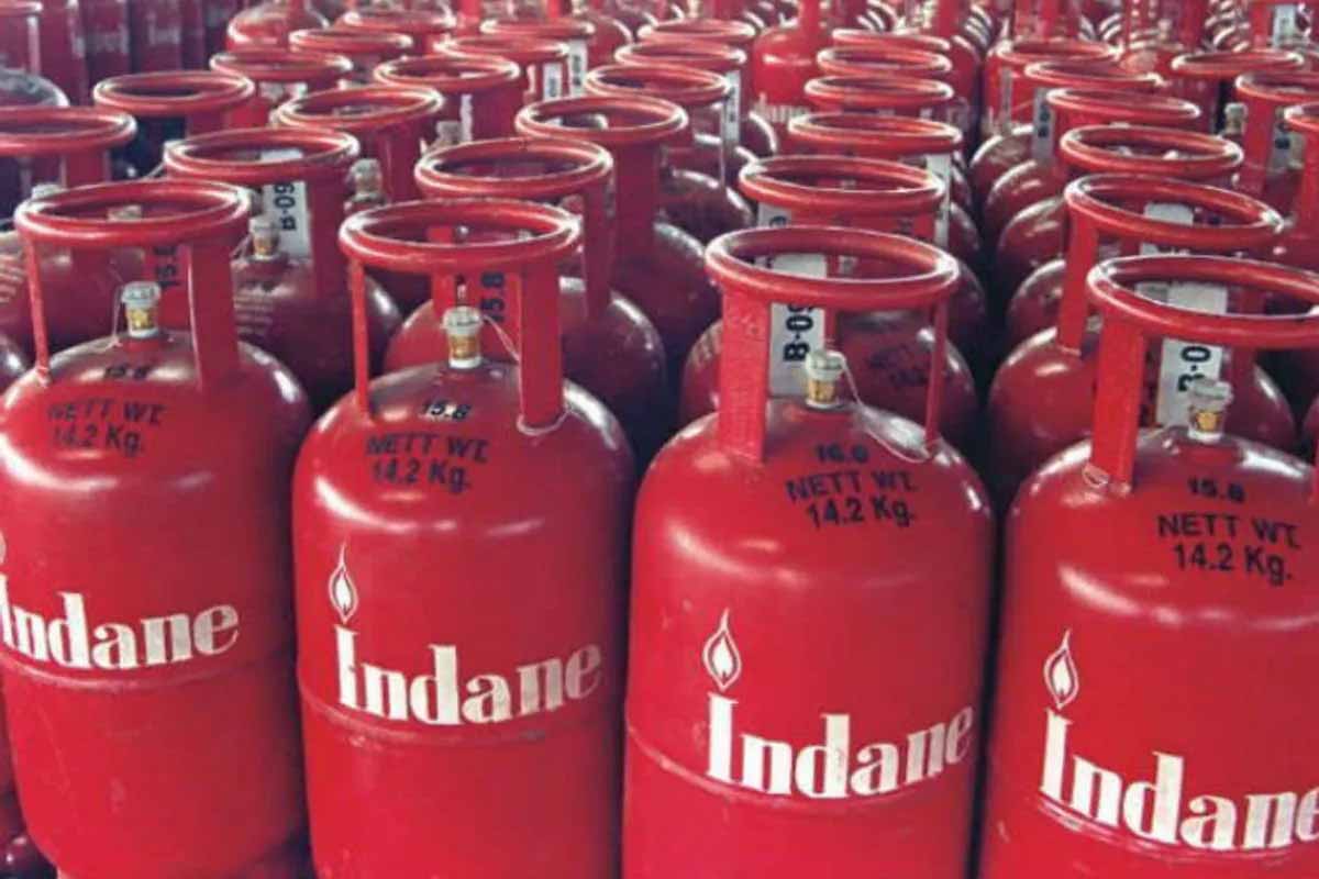 வணிக சிலிண்டர் விநியோகம் நிறுத்தம் | Indian Oil Corporation Stops Commercial Cylinder