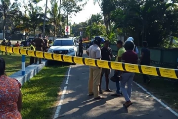 பாணந்துறையில் சொகுசு வாகனத்திலிருந்து ஆணின் சடலம் மீட்பு