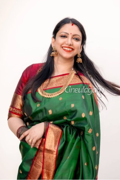 மாதம்பட்டி ரங்கராஜை மறுமணம் செய்த ஜாய் கிரிசில்டாவின் முதல் கணவர் யார் தெரியுமா?... போட்டோவுடன் இதோ | Fashion Designer Joy Crizildaa First Husband