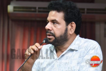 ඉන්ධන මිල ගැන ප්‍රසිද්ධියේ නියෝජ්‍ය ඇමති නාමල් බොරු විදියි