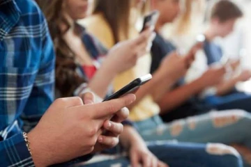 திடீரென 20% ஊழியர்களை பணிநீக்கம் செய்த முக்கிய நிறுவனம்!