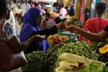 දවසින් දවස ඉහළ යන උද්ධමනය