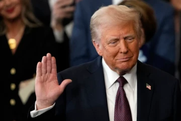 கனடா மீது ட்ரம்ப் விதிக்கும் 25 சதவிகித வரிகள்: அமுலுக்கு வருவது எப்போது?