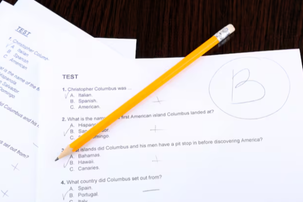 இனி பொதுத்தேர்வு விடைத்தாள்கள் ஆன்லைனில் திருத்தப்படும் - வெளியான அறிவிப்பு | Cbse Plus 2 Answer Sheets To Be Evaluated Online