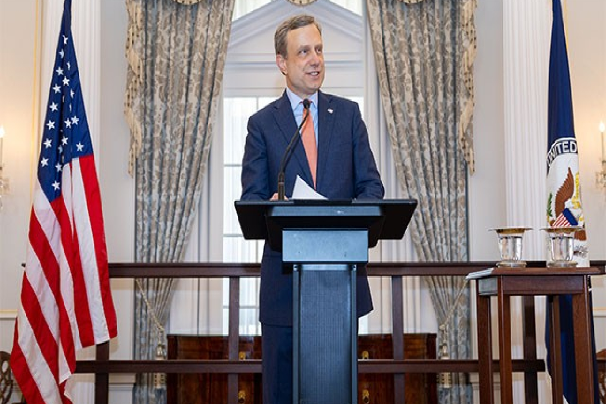 இலங்கைக்கான புதிய அமெரிக்கத் தூதுவர் எரிக் மேயர் | Eric Meyer The New Us Ambassador To Sri Lanka