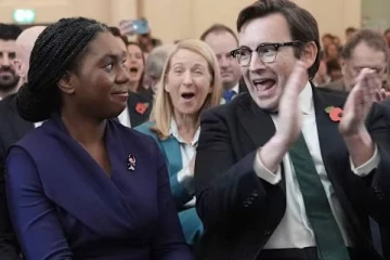 பிரித்தானியாவில் கன்சர்வேடிவ் கட்சியின் புதிய தலைவராகும் முதல் கருப்பின பெண்!