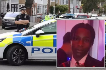 பிரித்தானியாவில் 16 வயது சிறுவன் கத்திக்குத்து: 3 டீன் ஏஜ் சிறுவர்களை கைது செய்த பொலிஸார்