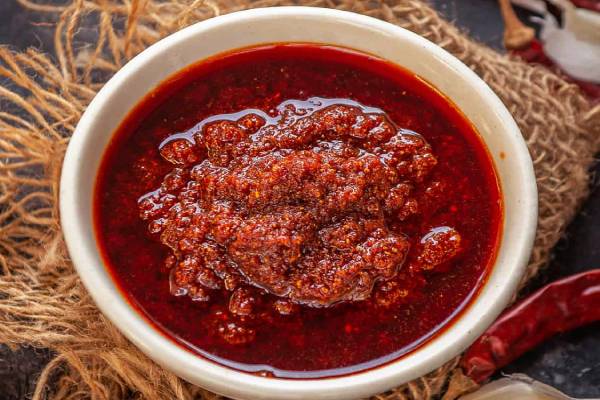தென்னிந்திய சிவப்பு பூண்டு சட்னி வீட்டிலேயே எப்படி செய்வது? | How To Make South Indian Red Garlic Chutney