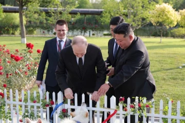 புடினுக்கு கிம் வழங்கிய அரியவகை உயிருள்ள பரிசு