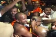 ඥානසාර හිමි වෙනුවෙන් භික්ෂූන් පිරිසක් සත්‍යග්‍රහයක - විහාර මහාදේවී උද්‍යානයේ අට්ටාලයක් ඉදිකිරීමට යාමේදී උණුසුම් තත්ත්වයක්