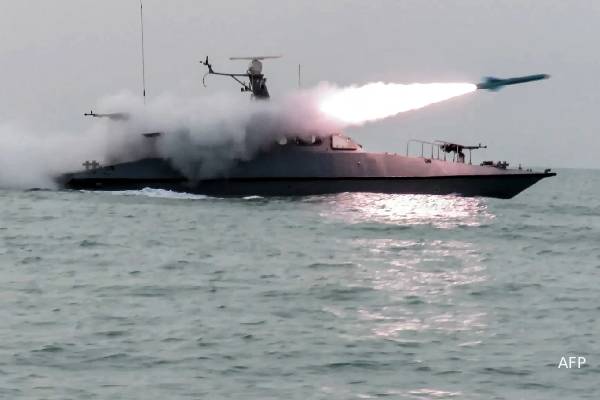 பெரும் விமானம் தாங்கிக் கப்பல்களை மூழ்கடிக்கும் ஏவுகணை... ஈரானும் சீனாவும் ஒப்பந்தம் | China Iran Deal For Missiles