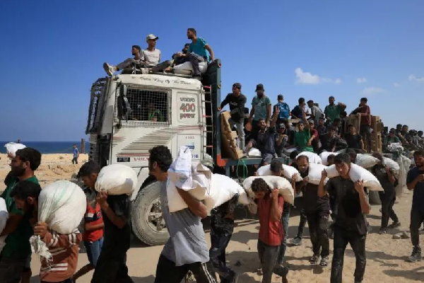 காசாவில் 67 பாலஸ்தீனர்களை கொன்ற இஸ்ரேலிய படையினர் | Israeli Soldiers Kill 67 Palestinians In Gaza
