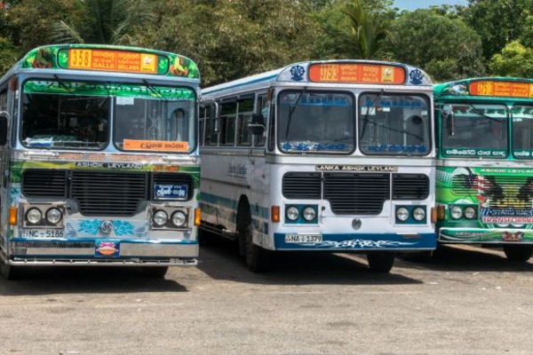 பேருந்து சேவைகள் தொடர்பில் வெளியாகிய தகவல்! | Risk Of Limited Bus Services