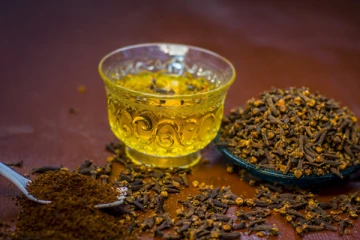 கிராம்பு தண்ணீர் குடிப்பதால் சக்கரை நோய் குறையுமாம்!