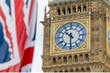 22ஆம் திகதி முதல் புதிய புலம்பெயர்தல் விதிகளை அறிமுகம் செய்யும் பிரித்தானியா