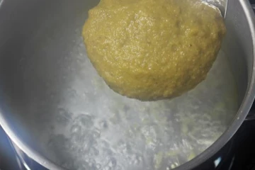 முளைக்கட்டிய பயறில் சூப்.... யாரெல்லாம் குடிக்கலாம்!