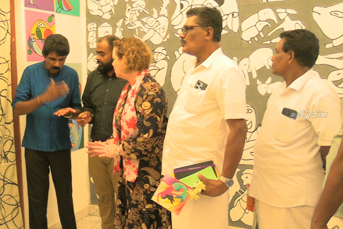 பெண்கள் மற்றும் இளைஞர்களிடையே நல்லிணக்கத்தை ஏற்படுத்த வேண்டும் - கனேடிய தூதுவர் | Among Women Youth Canadian Ambassador