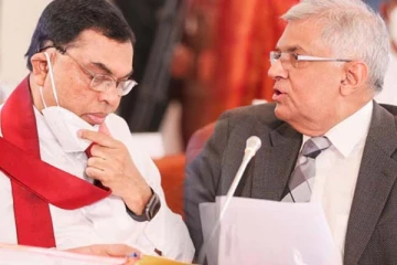 ரணிலை பதவியில் இருந்து நீக்க திட்டம்